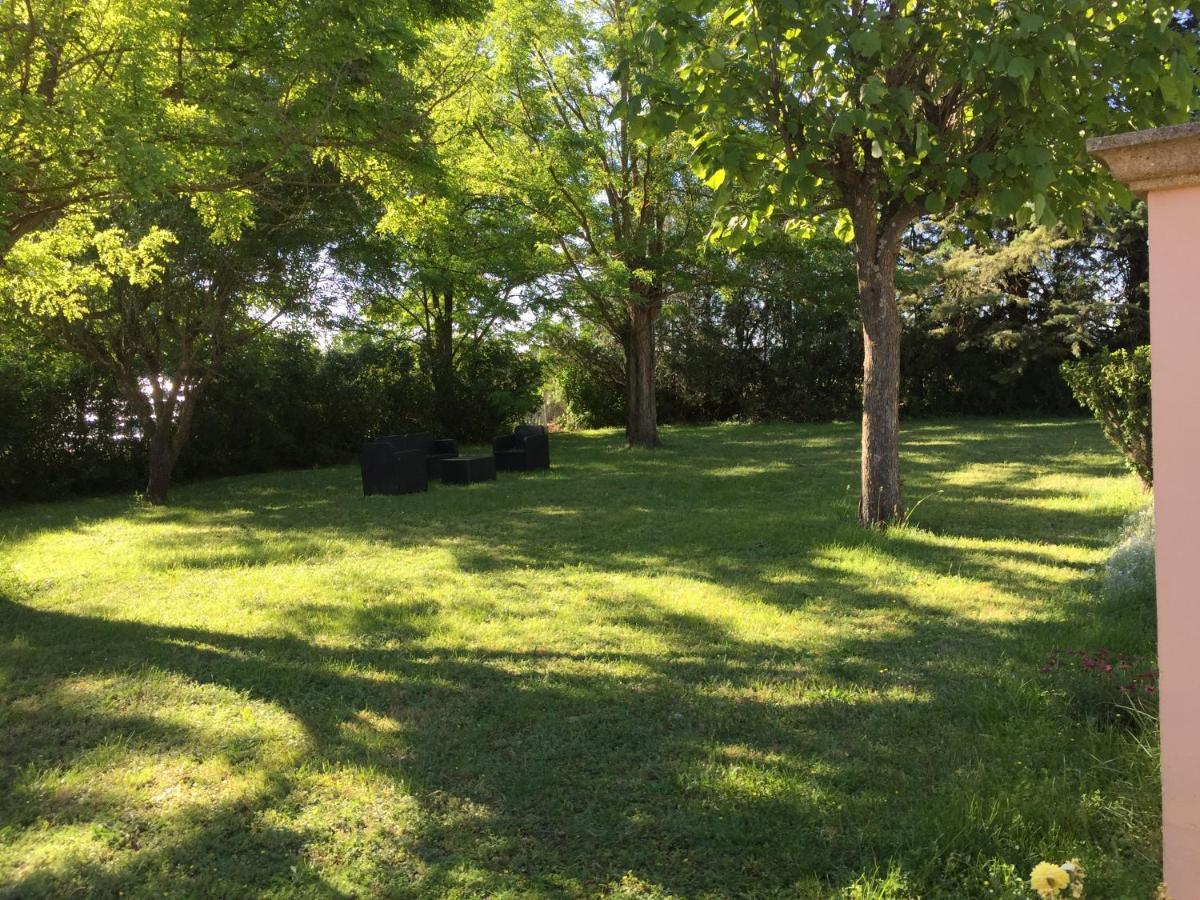 B&B Gite D'Ayran Saint-Quentin-la-Poterie Dış mekan fotoğraf
