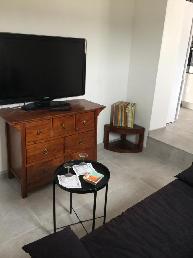 B&B Gite D'Ayran Saint-Quentin-la-Poterie Dış mekan fotoğraf